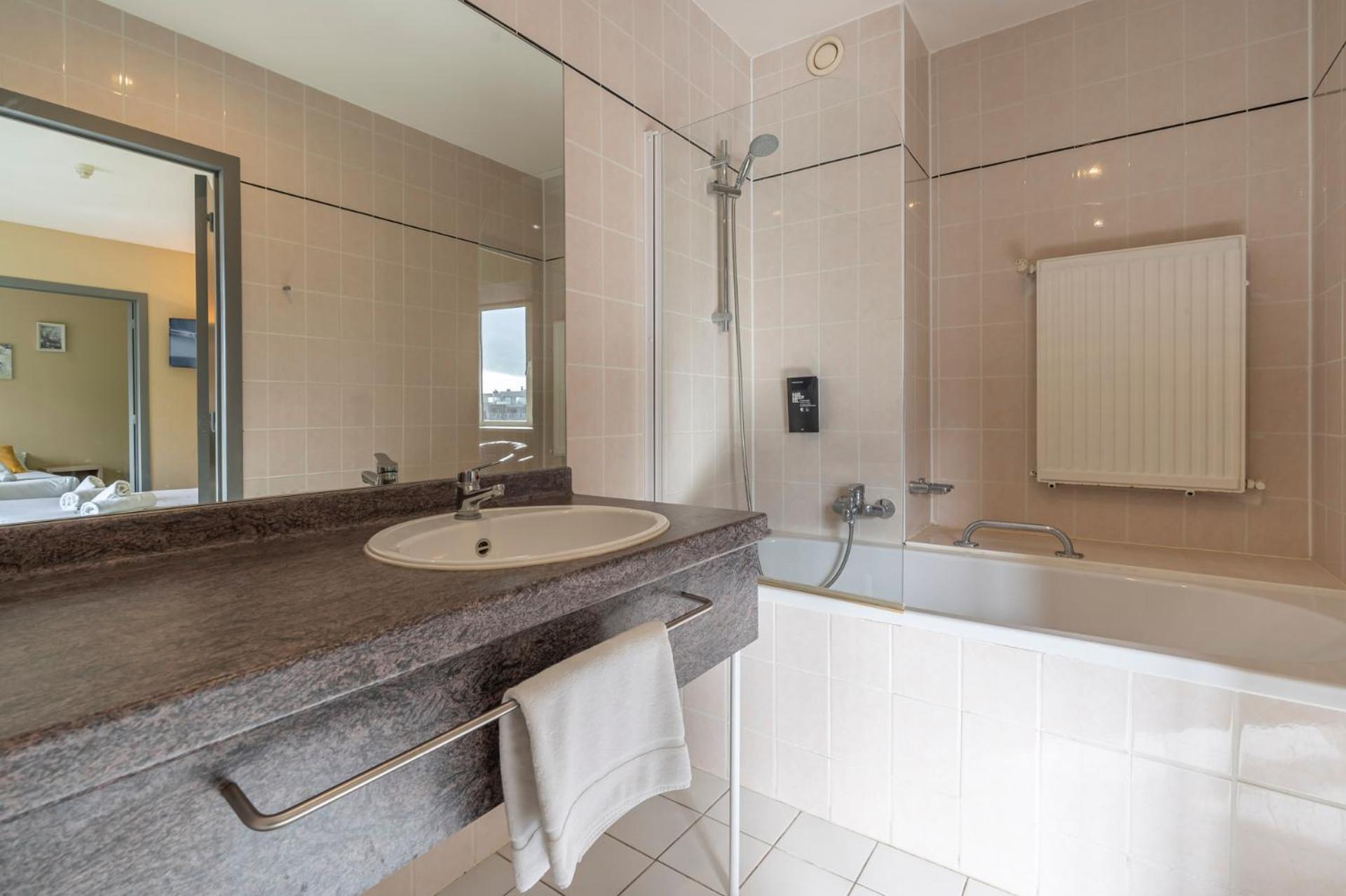 Hotel Sleep & Go Blankenberge Esterno foto